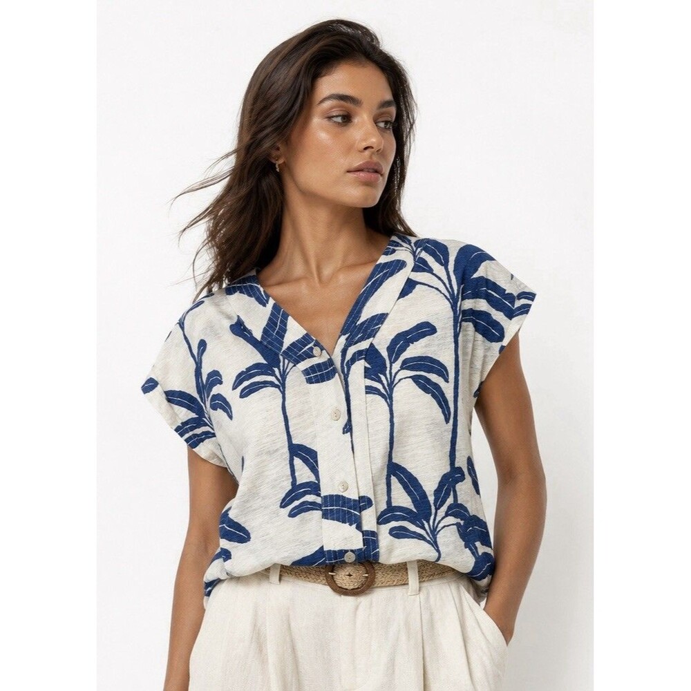 Tahari Linen Lyocell Palm Print Top Blue White Tropical Button Front Size M